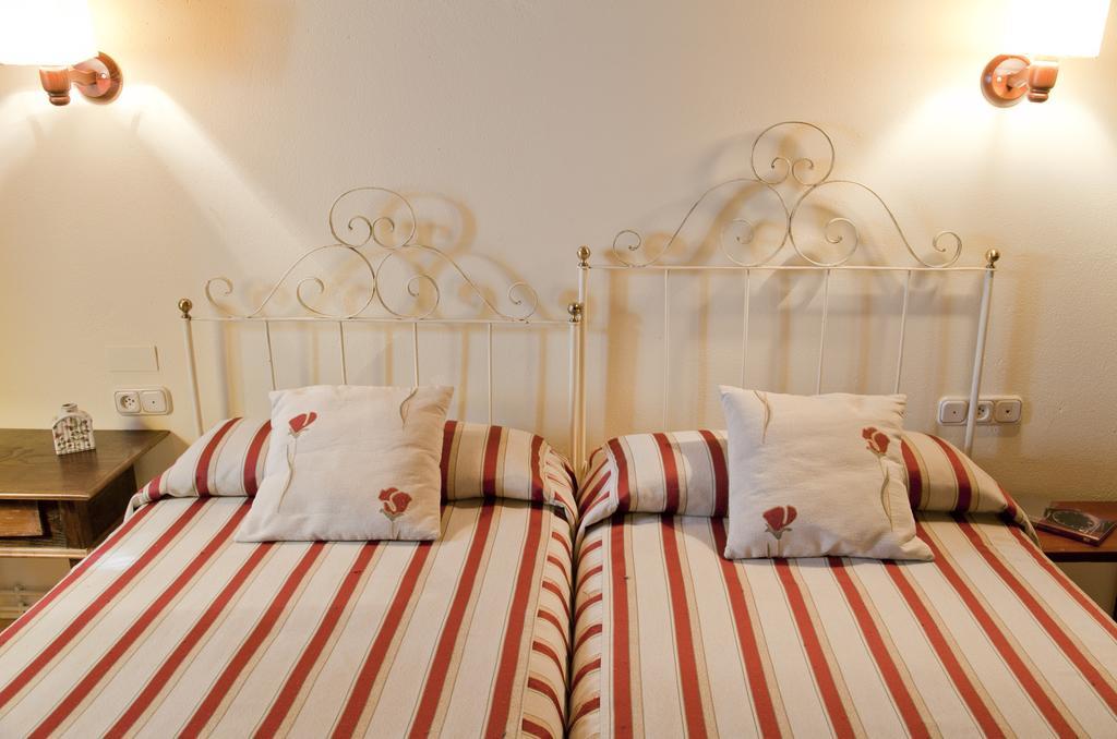 Pazo De Andeade ξενώνας Δωμάτιο φωτογραφία
